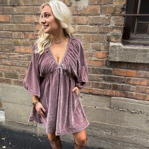 Portia Velvet Mini - Winter Bloom